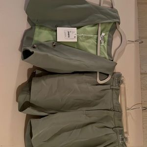 Avantloo mint green vest and pleated short set